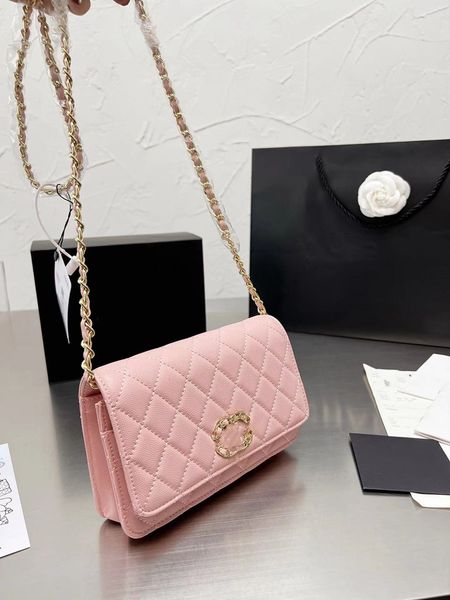 

classic chain crossbody bag super atmospheric compact practical small square bag