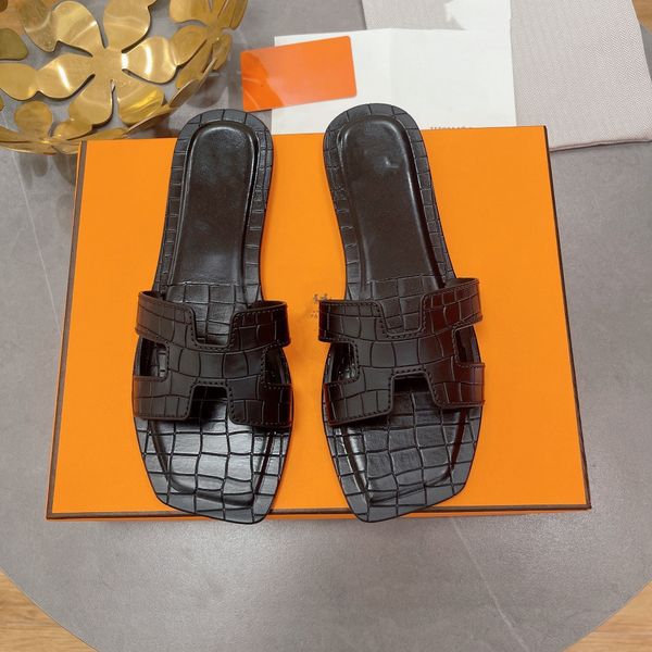 

sandals luxury slippers women slides flat flip flops slide beach sandal slipper shoes designer orange crocodile skin summer leather 0609, Black