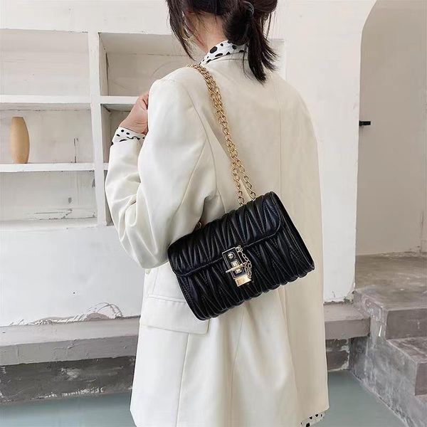 

small bag female versatile chain messenger bag