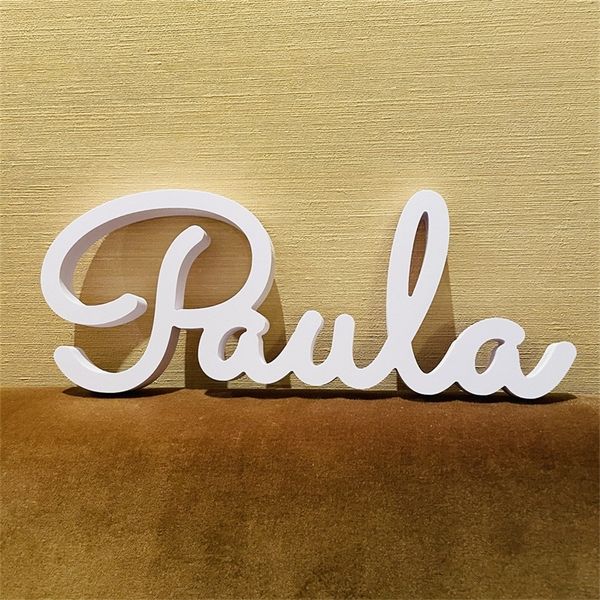 Nome grande personalizado sinais de madeira PVC Table Letters Nome do bebê personalizado para decoração de casamento do jardim de infância D220618