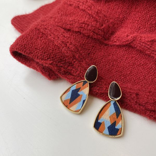 

autumn and winter contrast earrings 2021 new fashion earrings high sense net red temperament, Golden;silver
