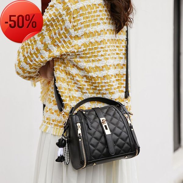 

luxury designer bags luxury designerfairy 2022 new spring and summer fashion korean handbag easy to take lingge bucket one shoulder messenge