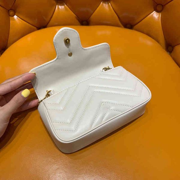 

2021 spring classic mini leather high-quality women's messenger bag