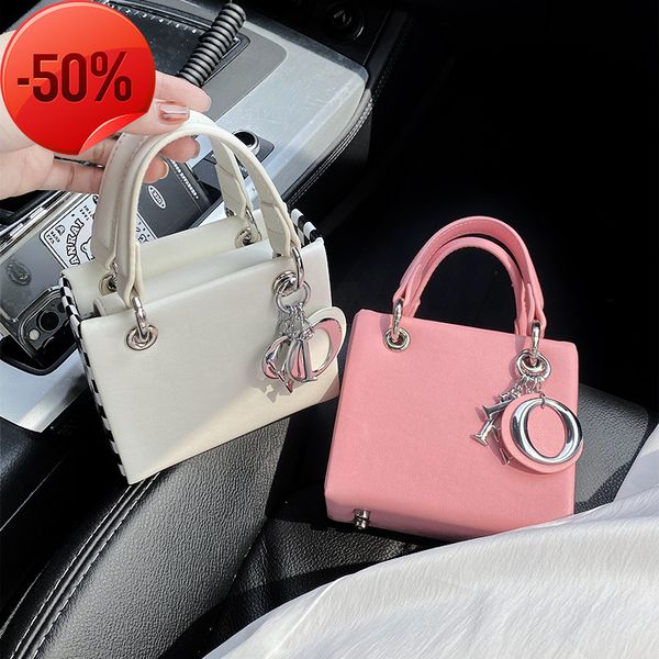 

the factory directly super leather princs 2022 new cute mini decorative small single shoulder msenger hand carrying red bag