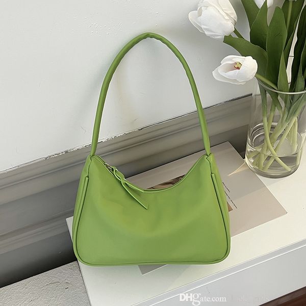 

ins women princess handbags satchel lady pu leather single shoulder bag luxury ladies candy colors messenger bags fashion all-matching walle, Black