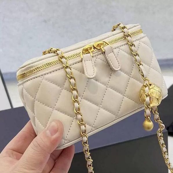 

sw womens crossbody designer cosmetic box bags solid color sheepskin classic handbags zipper shoulder bag gold tone metal chains diamond qui