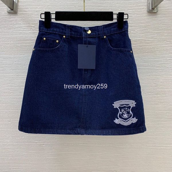 

skirts summer embroidered short waist skirt with a slim, Black