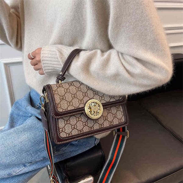 

handbag autumn and winter bag small square bag printed hand-held fortune matching single shoulder diagonal bag factory store online, Black;red