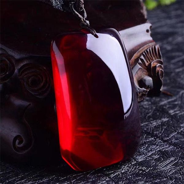 Colares pendentes México Blood Amber Black Wax Drops é seguro e somente marca de pérolas para homens Plenda