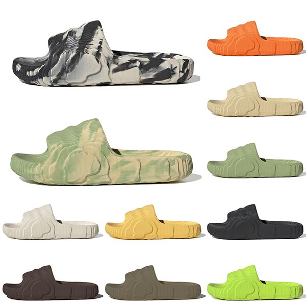 Adilette 22 Slides Slippers Sandálias de verão Designer masculino Mulheres deslizantes de escorregamento preto deserto areia cinza magia cal autêntica sandálias de borracha de espuma Sapatos de praia