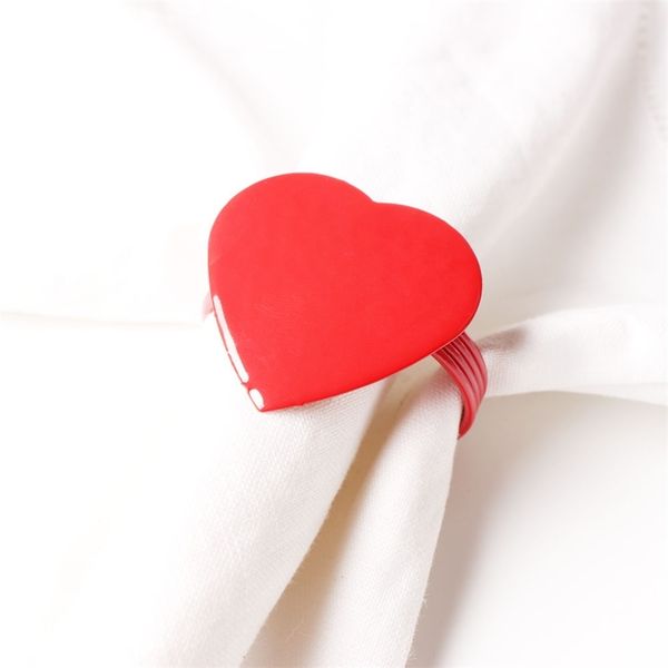 6pcs Big Red em forma de coração Red em forma de coração os namorados de guardanapo de fivela de guardanapo anel de guardana