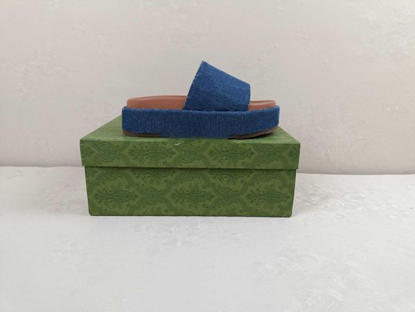 

luxury designer thick sole slides 2022 flip-flops slippers short heel french temperament net celebrity pinch niche sandals female trend, Black