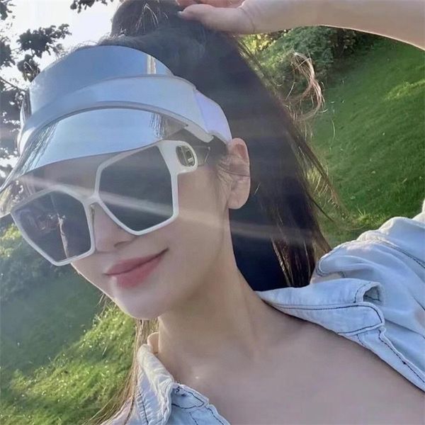 

50% discount for factory direct salesd family online red large frame sunglasses the same type show small 30montaigne bu montaigne women&#039, White;black