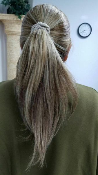 Loira branca Loira de dois tons Misture prata pimenta cinza pimenta humana rabo de cabelo de cabelo envolve o pônei reto Tail 100g-140g