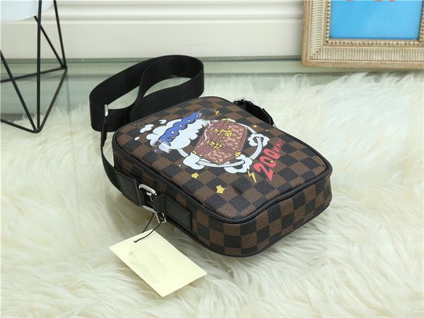 

luxury designers shoulder bag mens womens monograms handbags fashions classics fashion luxurys crossbody bags boy girls backpacks