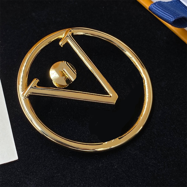 

men women jewelry luxury designer brooches ladies dress accessories womens gold pins big letter v mens suits brooch wedding pin, Silver
