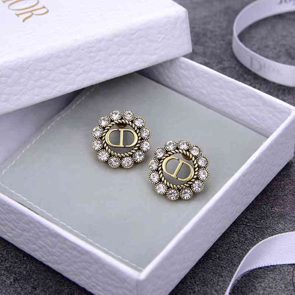 

2022 factory wholesale new home dijia 1.1 high version round full diamond hollowed out female used earrings fcyu, Golden