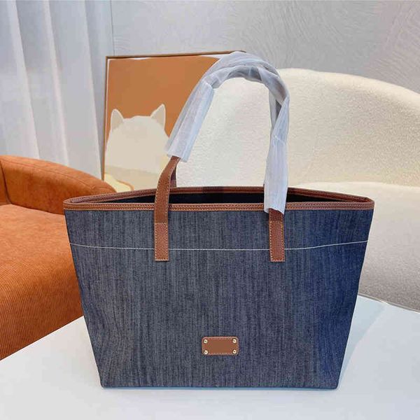 

denim tote bags women high capacity handbag shoulder bagss leather luxury designer crossbody female shopping packs 220326