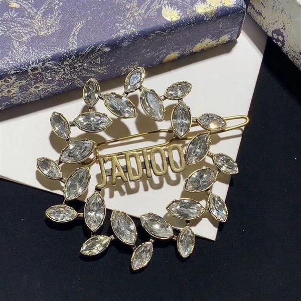 

new designer 2021 hairpins brass material fashion lady hairpin5227f, Golden;silver
