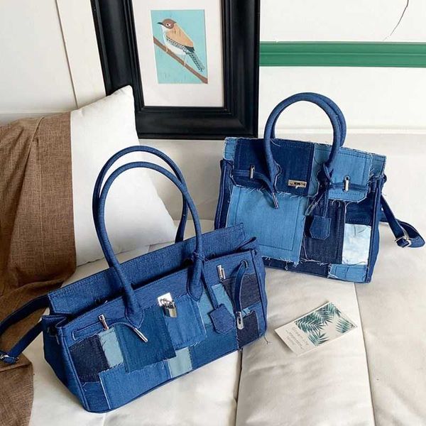 2022 Bolsas de luxo para mulheres Jean Bolsas de mão Moda feminina Cooler Design Bolsa grande viagem Couro Casual Denim