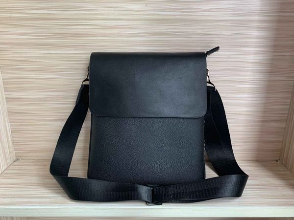 

designer italian mens shoulder bags man genuine leather briefcases men handbag bolsas messenger bag men wedding dress crossbody handbags 202