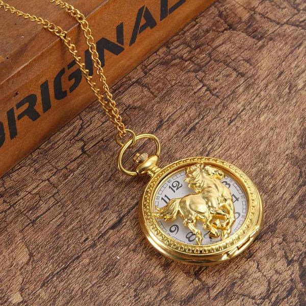 Relógios de bolso Vintage Watch Quartz Cool Chain Golden Hollow Horse Cover LXH