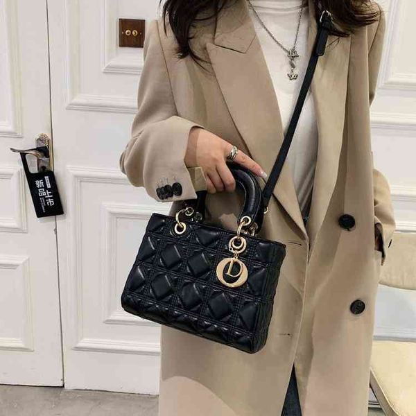 

new women's small handbag sewing shoulder zippersophisticated ladies luxury elegant evening bag clutch