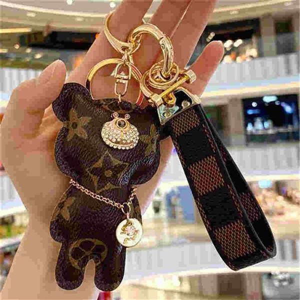 

ll2020 fashion brand dog keychain classic chic keyring women men luxury car pendant designer key chain trinket jewelry 264z, Silver
