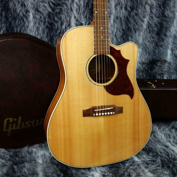 

hummingbird m mahogany antique natural guitar