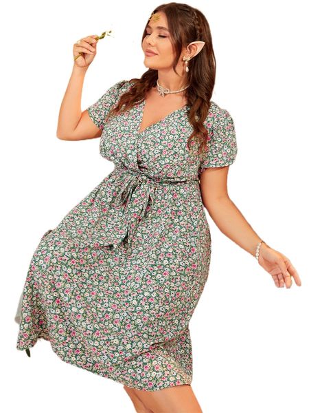 

plus ditsy floral surplice neck petal sleeve belted dress z1bm#, Black