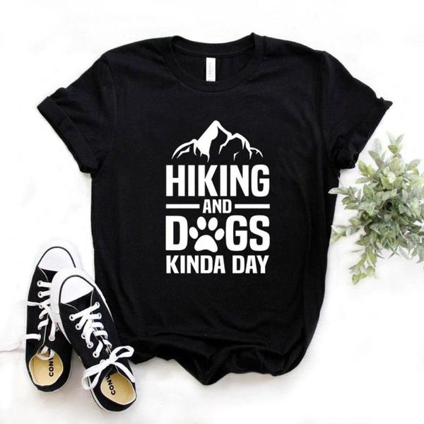 Kadın T-Shirt Yürüyüş ve Köpekler Biraz Gün Kadın Tshirts Pamuklu Gündelik Komik Tişört Lady Yong Kız Top Tee Hipster 6 Renk Damla Gemi FS-