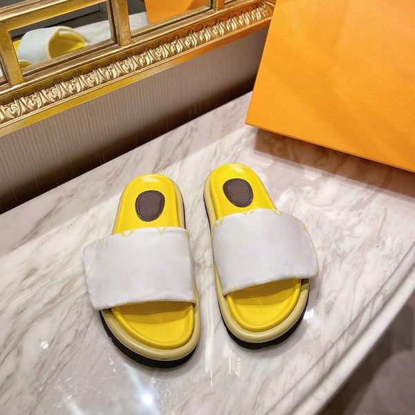 

2022 designer women pool pillow comfort sandals slipper lady nylon wide strap filled soft down letter printed leather sunset flat rubber sli, Black