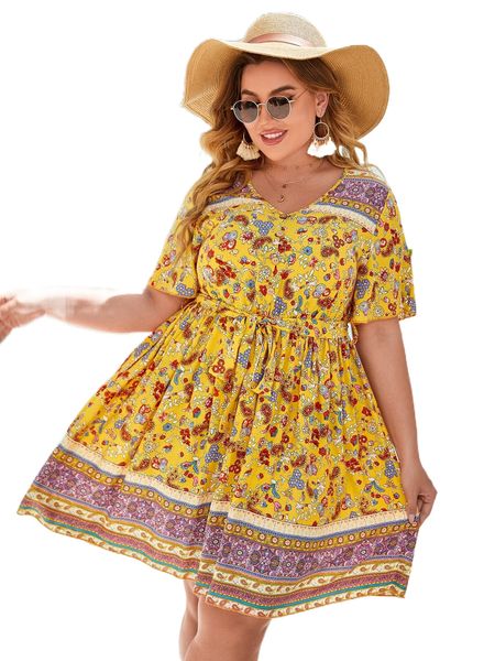 

plus floral and paisley print belted dress 71ub#, Black