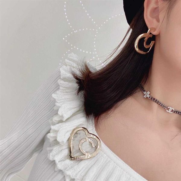 

fashion charm brooch in 18k gold plated hollow design words for women wedding jewelry gift have box stamp ps73031970, Golden