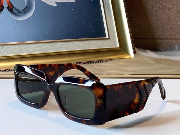 

sunglasses for women 0811 style anti-ultraviolet retro plate square full frame glasses random box, White;black