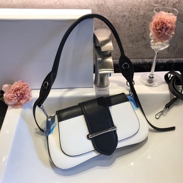 

designer bags spliced leather shoulder bag new fashion versatile luxury link messenger bag55