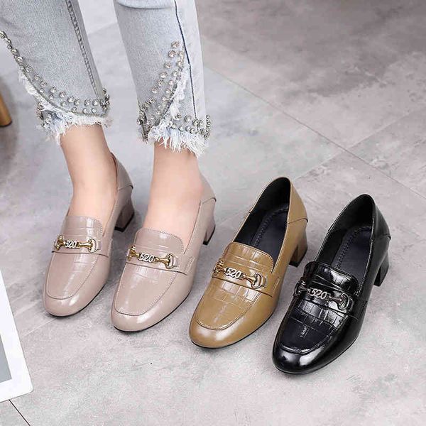 

dress shoes patent leather square head single shoe women's deep mouth middle heel lefu shoes soft bottom large british 59oa, Black