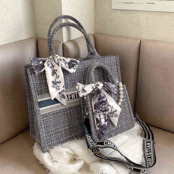 

75% off store direct tote french minority bow texture versatile bag women's 2022 new foreign style letter one shoulder messenger bag