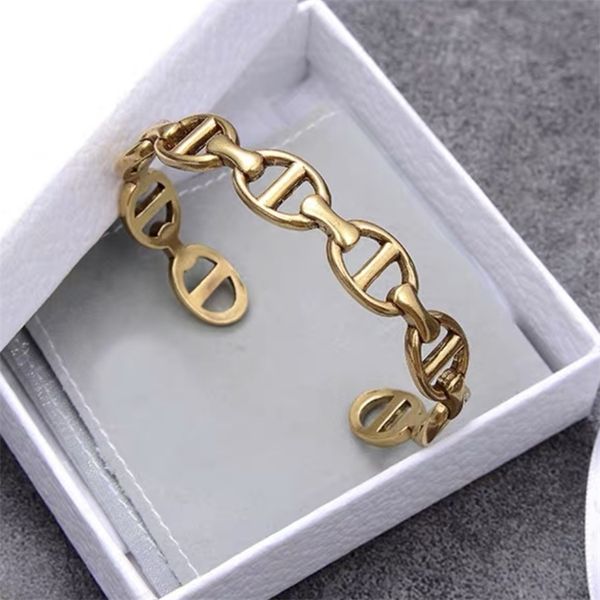 

fine jewelry 70% off high-end version letter opening bracelet women's light luxury fashion necklace, Black