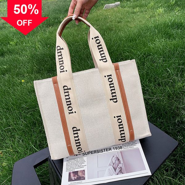 

s new fashion canvas single female msenger large fashionable retro women's totes shoulder bag