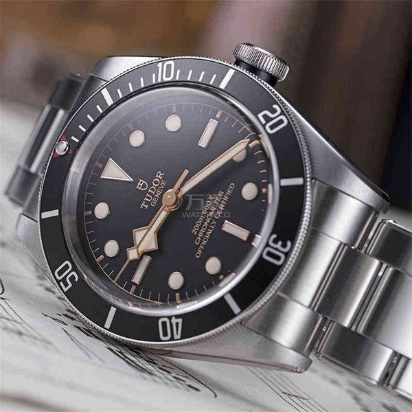 

fashion watches mens montre diamond movement luxury designer watch fashion women's men's tudors 761d, Slivery;brown