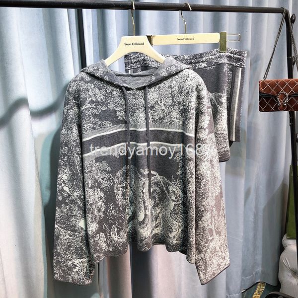 

women's knits & tees autumn holiday style jungle animal pattern cotton linen knitted t-shirt round neck + elastic waist shorts, White