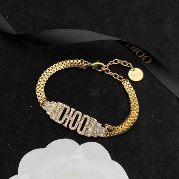 

2022 women's fashion all-match high-quality new personality necklace brand wholesale dijia diamond studded letter feminine square tasse, Silver
