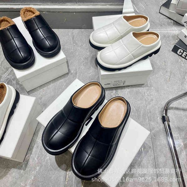 

slippers autumn and winter snow slipper female rhombic checkered round head thick bottom half with plush for warmth lazy shoes, Black