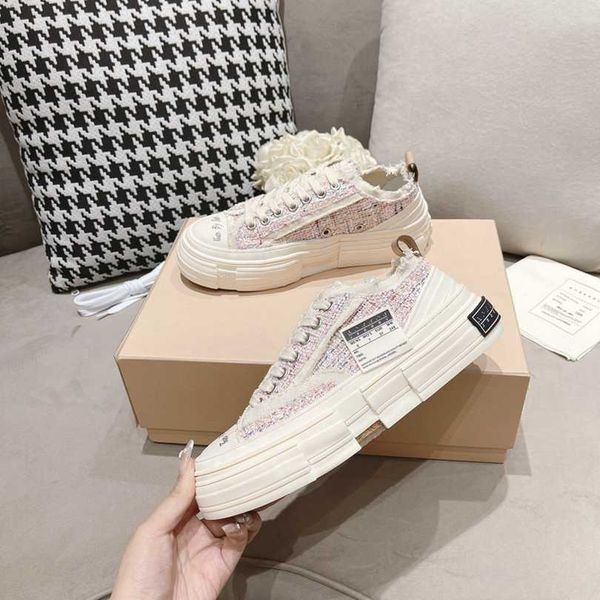 

2022 designers ladies knitted shoes famous brand breathable loafers women's classic luxury casual sneakers for girl soft and comfortabl, Black