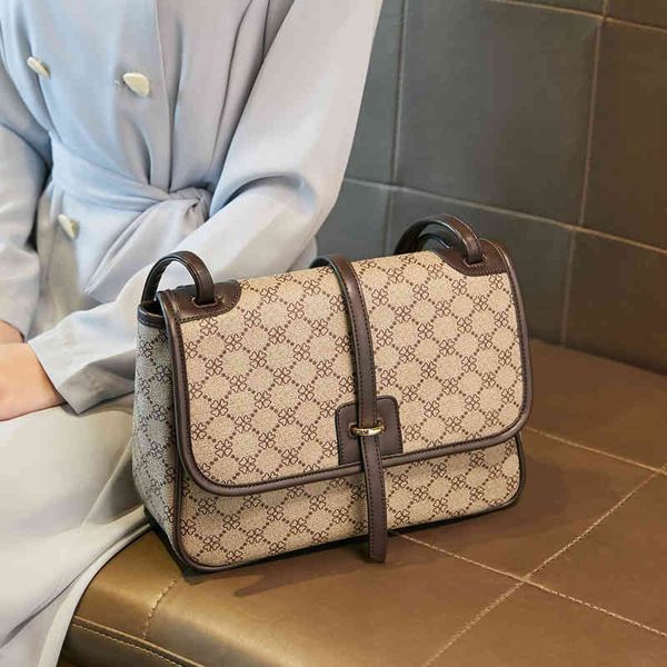 

outlet versatile postman bag women's new one shoulder hand underarm bag