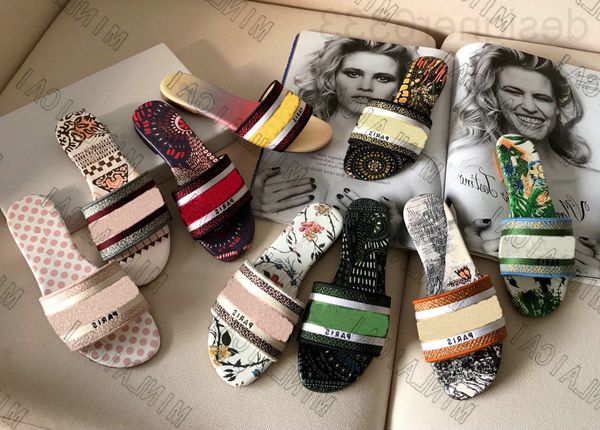 

slippers designer paris embroidered designer womens sandals summer girls beach sandal slides flip flops loafers luxurys designers womans sli, Black