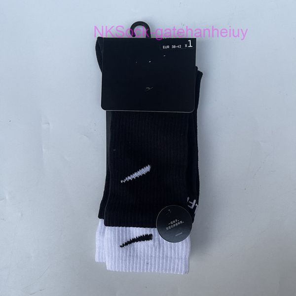 

men fashion classic socks hook brand color stitched men's women's long tube sports training sock street couple middle tubes luxury, Black