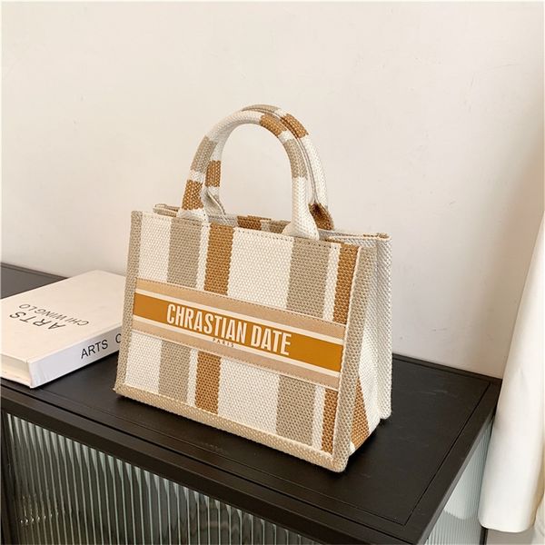 

84% off factory wholesale spring new style four color plaid handbag fashion simple texture going out