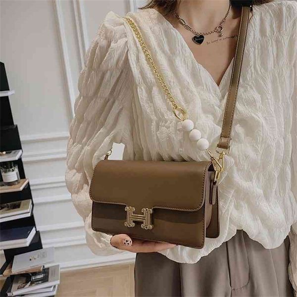 

handbag hands bag women single shoulder solid color small square bag buckle red factory store online